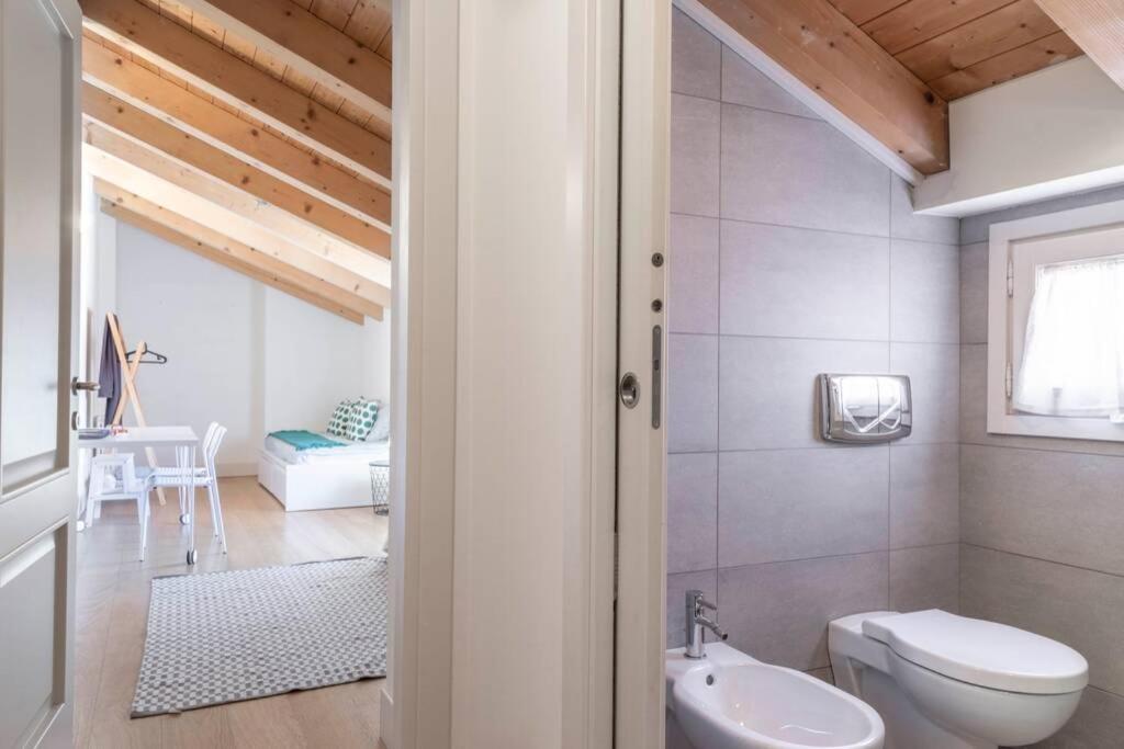 Palazzo Tergesteo Tirabora Suite Apartments Τεργέστη Εξωτερικό φωτογραφία