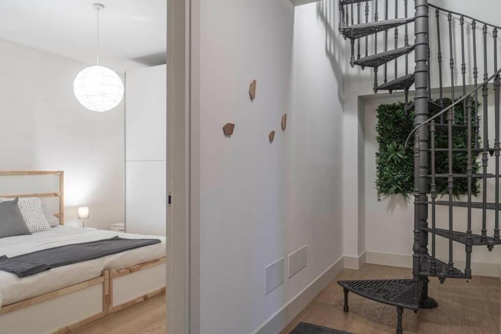 Palazzo Tergesteo Tirabora Suite Apartments Τεργέστη Εξωτερικό φωτογραφία